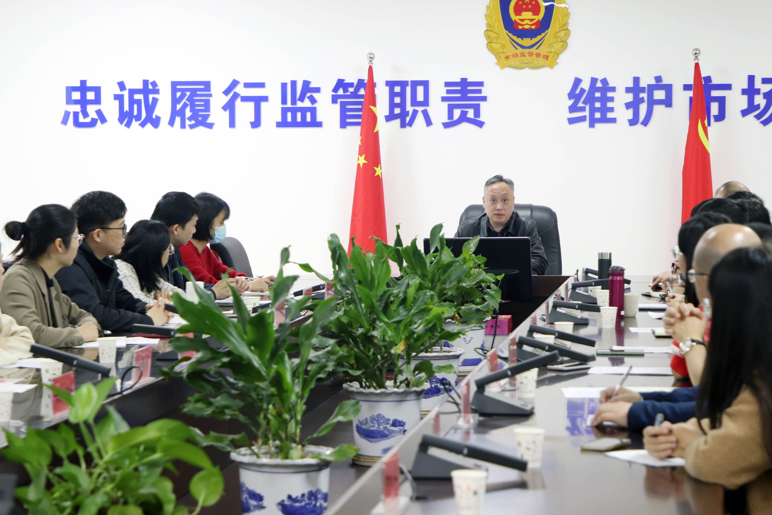 党组书记与青年交流