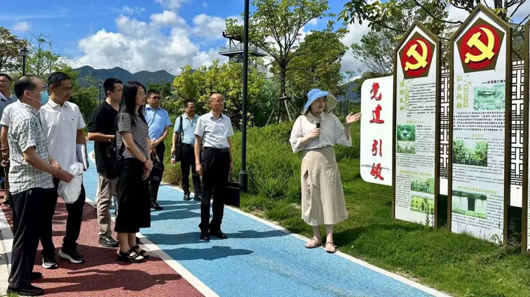 福州市水利局“一支部一品牌”交流活动暨年轻干部、新提拔干部专题培训赴福清市东张镇开展现场教学